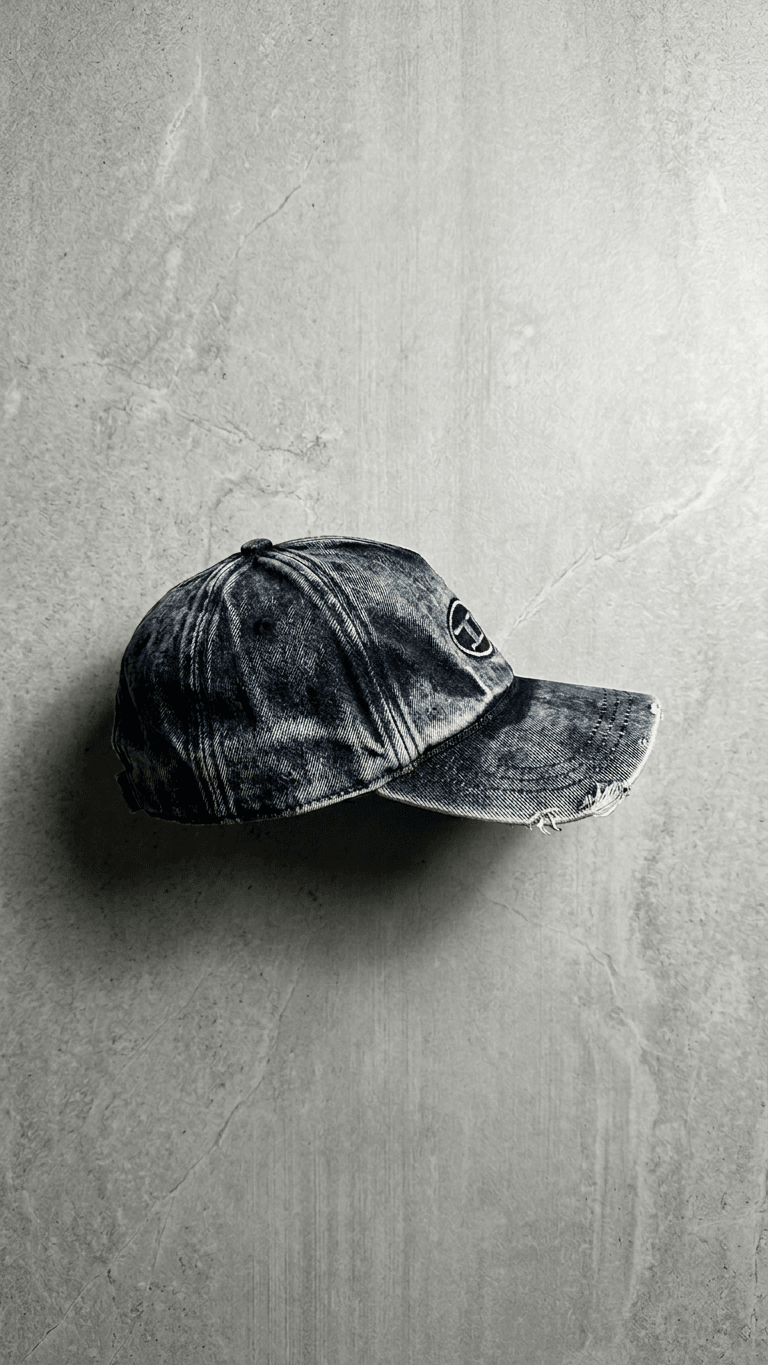 Denim Délavé Style Vintage — alternate view